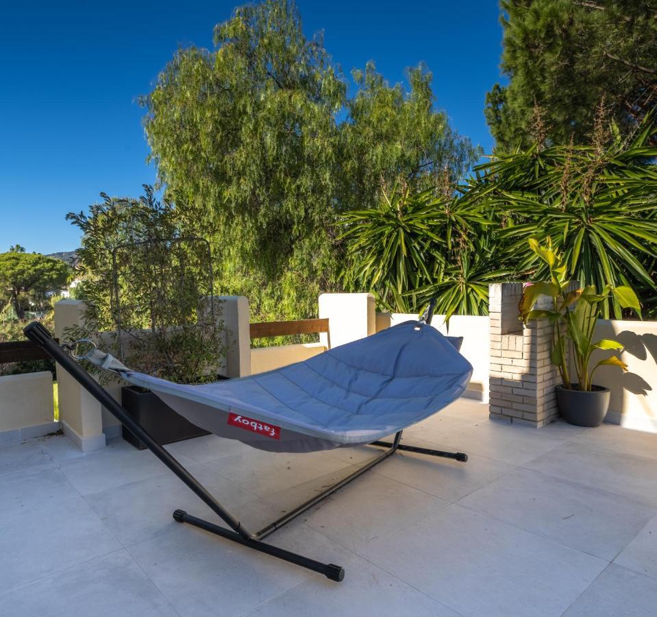 Glamorous 3br Penthouse Mins To Puerto Banus W/terrace Apartamento *