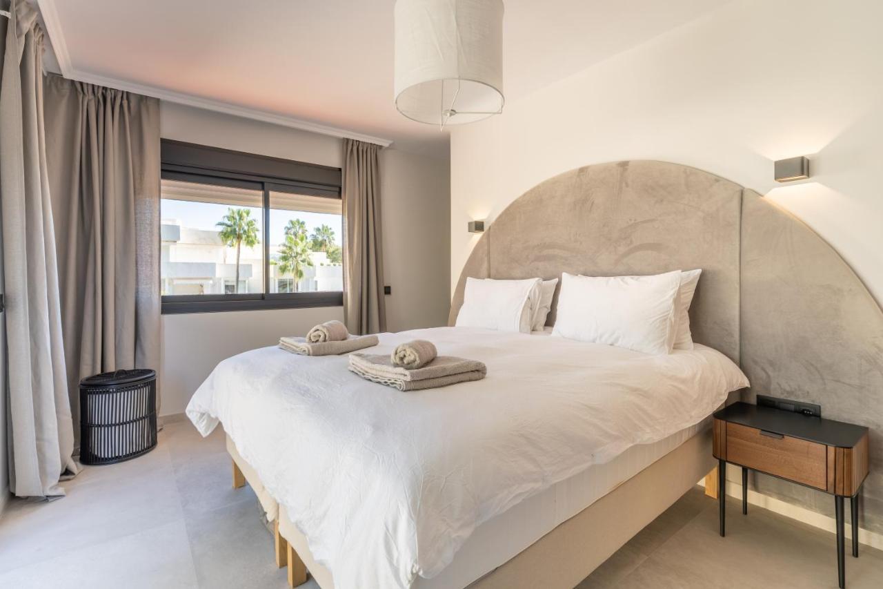 Apartamento Glamorous 3br Penthouse Mins To Puerto Banus W/terrace *