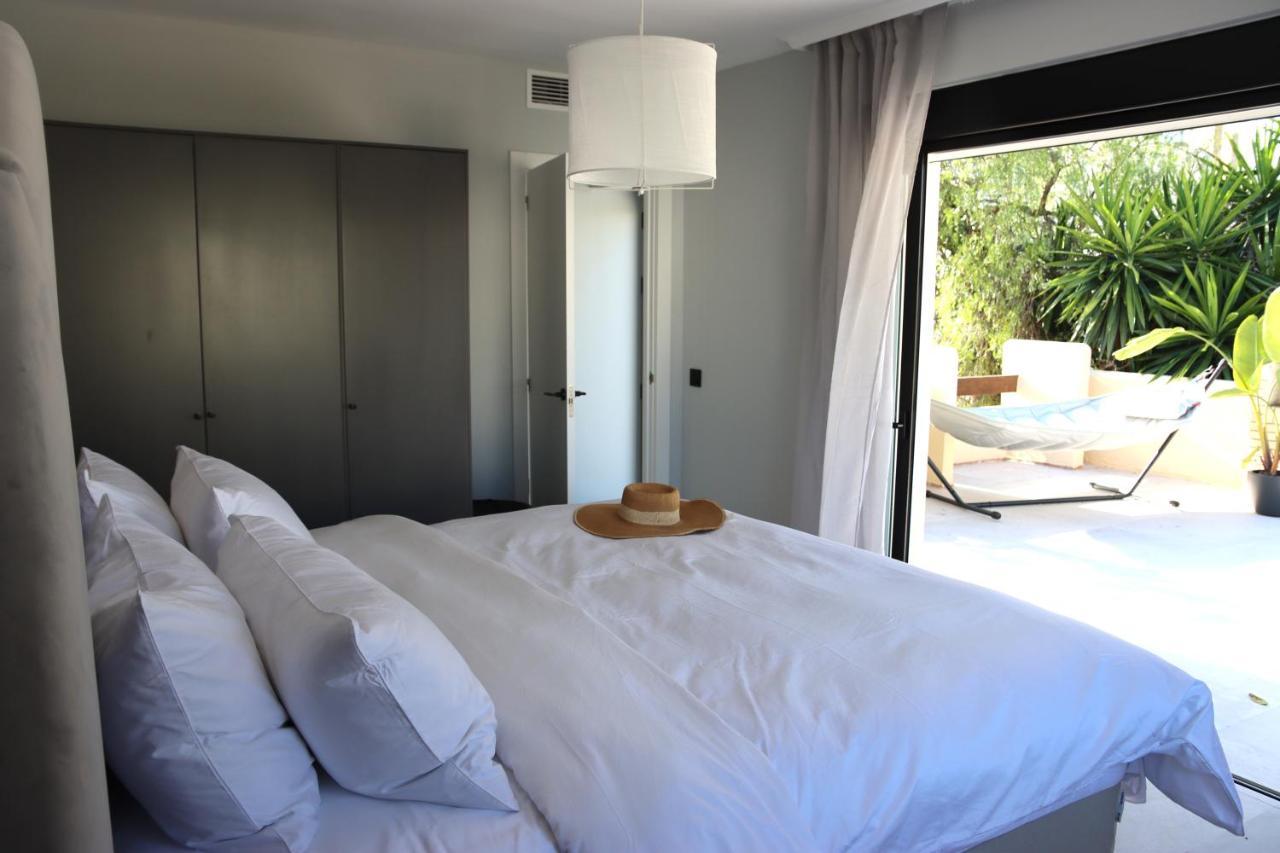 Glamorous 3br Penthouse Mins To Puerto Banus W/terrace Apartamento